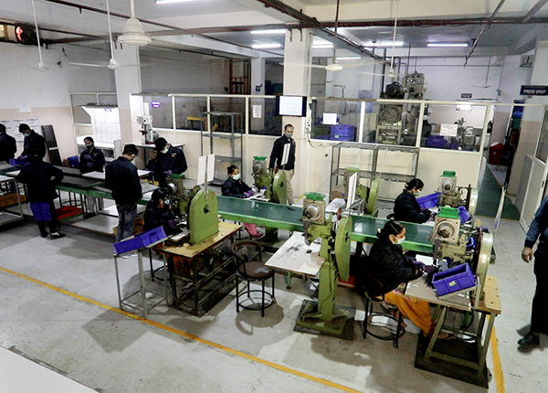 Wiper blade manufacturers in Gujrat